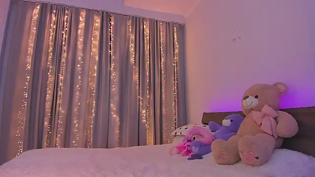 Dollyaa online show from 02/05/26, 01:43