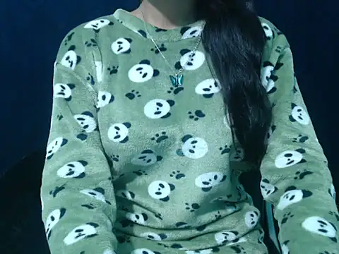 Yashi online show from 12/16/25, 12:21