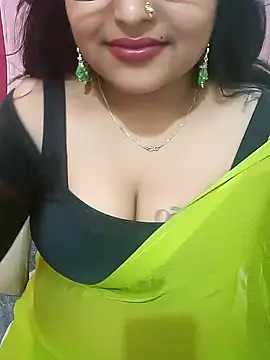 Snapshot of Ashwini_Gowda_91 chatting on 12/13/24, 04:49 Ashwini Gowda 91 online show from 12/13/24, 04:49