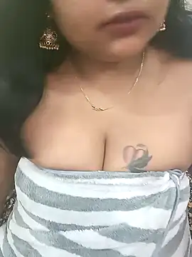 Snapshot of Ashwini_Gowda_91 chatting on 01/05/25, 04:36 Ashwini Gowda 91 online show from 01/05/25, 04:36