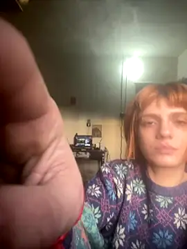 spacegirlll online show from 10/20/25, 08:53