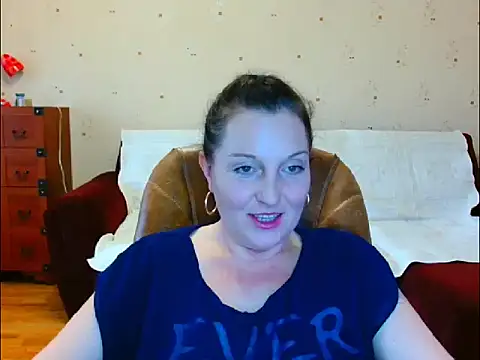 Alice3694 online show from 03/13/25, 08:26