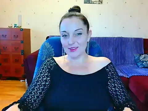 Alice3694 online show from 03/01/26, 06:48