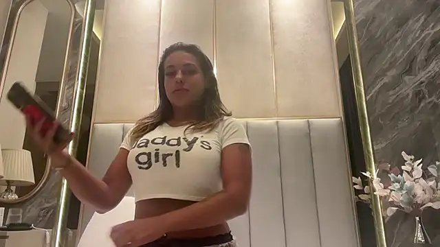 Dif-tjejen online show from 02/09/26, 08:02