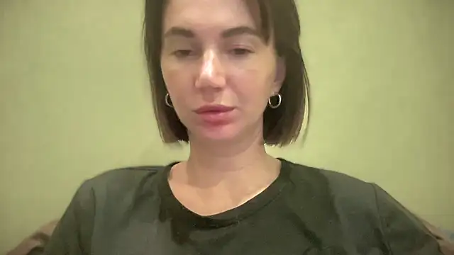 Snapshot of EvilDemon94 chatting on 10/23/25, 09:41 EvilDemon94 online show from 10/23/25, 09:41