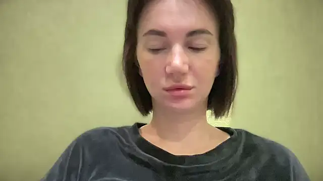 Snapshot of EvilDemon94 chatting on 10/24/25, 04:20 EvilDemon94 online show from 10/24/25, 04:20