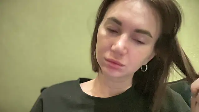 Snapshot of EvilDemon94 chatting on 11/10/25, 06:56 EvilDemon94 online show from 11/10/25, 06:56