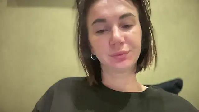 Snapshot of EvilDemon94 chatting on 11/11/25, 05:07 EvilDemon94 online show from 11/11/25, 05:07