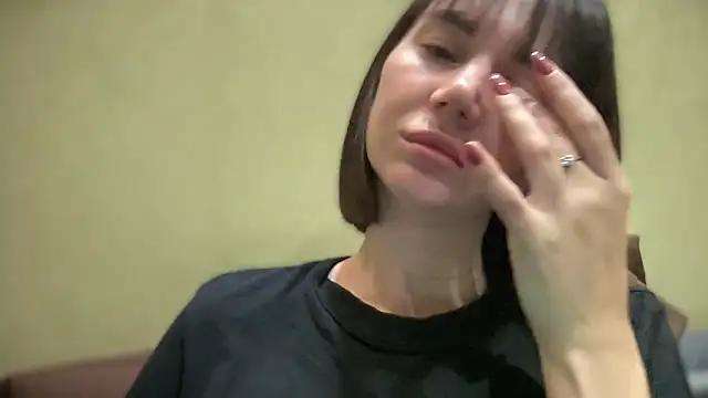 Snapshot of EvilDemon94 chatting on 11/13/25, 06:18 EvilDemon94 online show from 11/13/25, 06:18