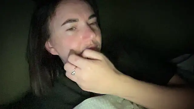 Snapshot of EvilDemon94 chatting on 11/24/25, 05:07 EvilDemon94 online show from 11/24/25, 05:07