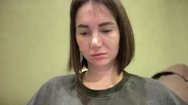 Snapshot of EvilDemon94 chatting on 11/25/25, 05:24 EvilDemon94 online show from 11/25/25, 05:24