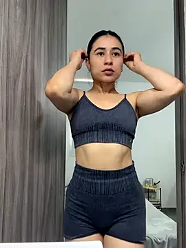 Snapshot of ChloeTurner_ chatting on 11/18/25, 06:12 ChloeTurner online show from 11/18/25, 06:12