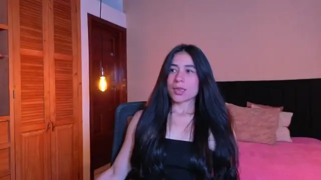 ChloeTurner  online show from 03/07/26, 09:12