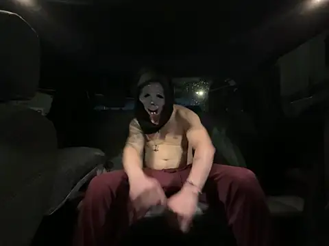 Snapshot of skittlez82 chatting on 10/26/25, 03:12 skittlez82 online show from 10/26/25, 03:12