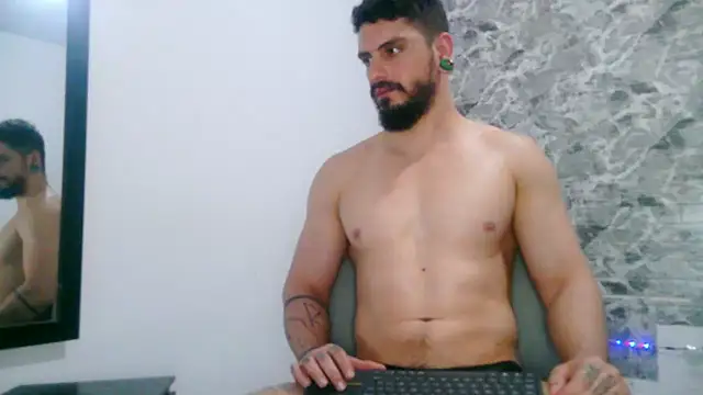 Aaron kwok28 online show from 03/16/25, 08:11