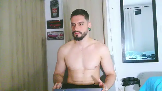 Aaron kwok28 online show from 03/01/26, 12:12