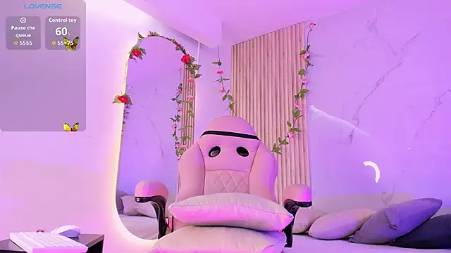 Aria montgomeri online show from 10/02/25, 01:07