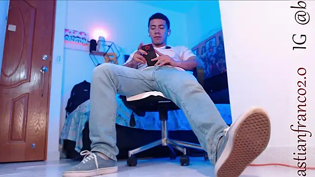 marc ginale online show from 02/04/25, 04:59