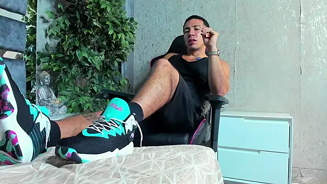 marc ginale online show from 10/05/25, 01:15