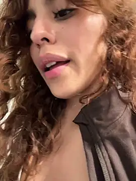 Katee Jones online show from 02/17/26, 09:10