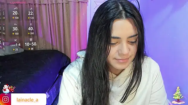 Snapshot of _laina_ chatting on 12/11/24, 05:00 laina online show from 12/11/24, 05:00