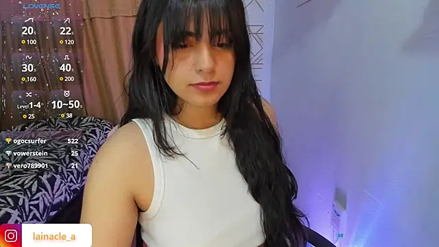 Snapshot of _laina_ chatting on 03/15/25, 09:30 laina online show from 03/15/25, 09:30