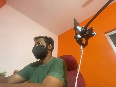 Snapshot of manoj_master chatting on 06/05/26, 08:03 manoj master online show from 06/05/26, 08:03