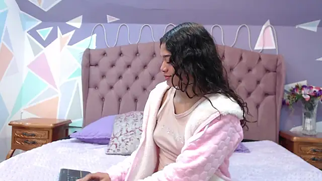 BritneyCollins online show from 02/01/25, 11:32