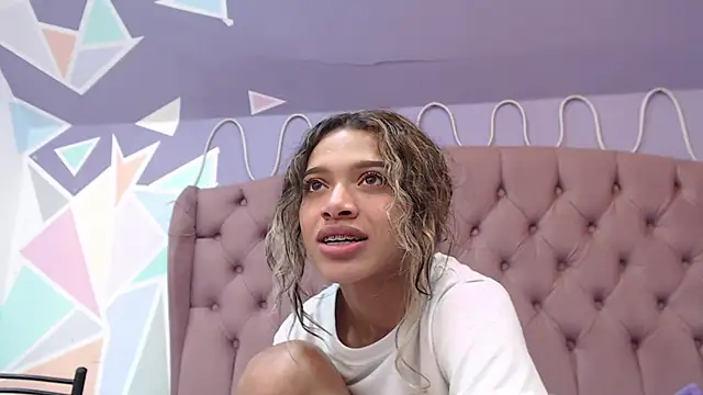 BritneyCollins online show from 03/12/25, 08:52