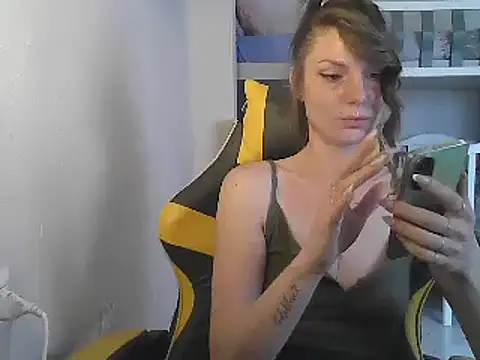 Feli blue online show from 03/14/25, 11:56