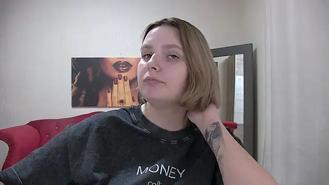 Snapshot of DianeMills chatting on 01/20/25, 03:04 DianeMills online show from 01/20/25, 03:04