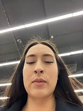 Holly Play online show from 01/16/26, 11:58