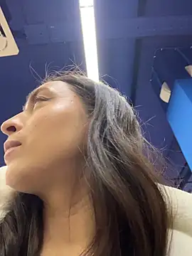 Holly Play online show from 02/08/26, 12:08