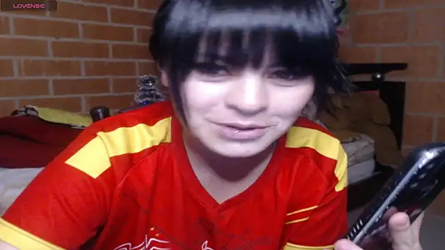 Snapshot of Valerydirty_dark chatting on 12/19/24, 01:28 Valerydirty dark online show from 12/19/24, 01:28