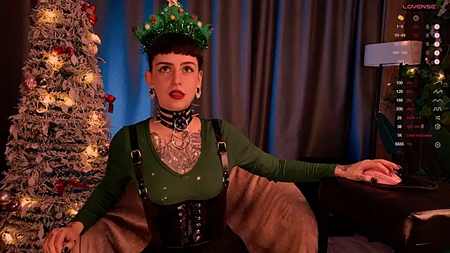 MichaellaMoon online show from 12/25/24, 09:43