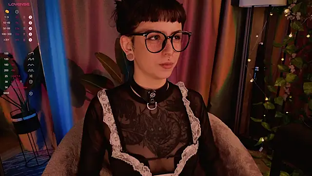 MichaellaMoon online show from 01/28/25, 01:50