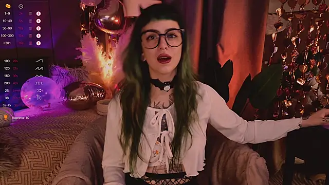 MichaellaMoon online show from 02/14/25, 08:59