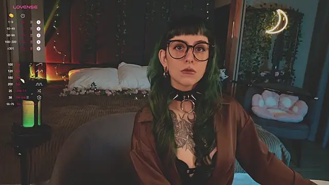 MichaellaMoon online show from 03/07/25, 03:49