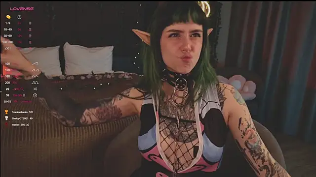 MichaellaMoon online show from 03/21/25, 09:12