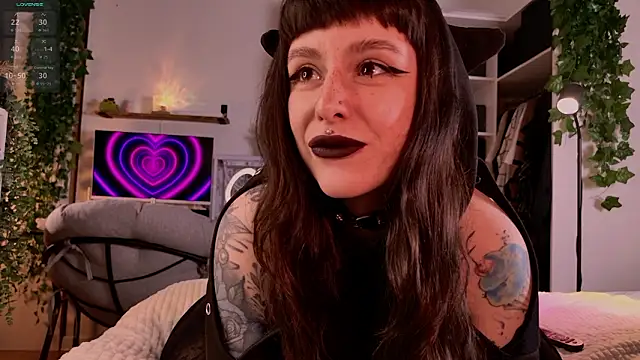 MichaellaMoon online show from 03/26/26, 06:46