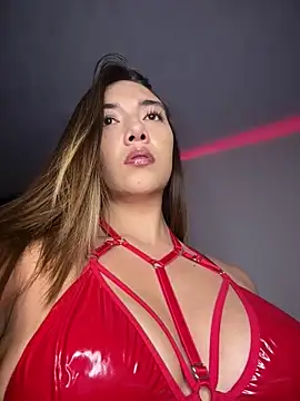 Iris lee online show from 04/24/26, 01:52