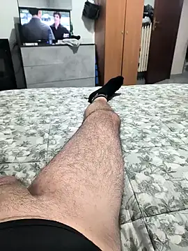 bella82 online show from 12/20/24, 09:06