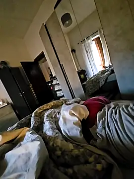 bella82 online show from 03/10/25, 06:38