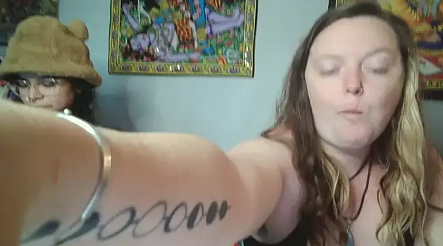 Lyrann89 online show from 12/01/24, 11:14