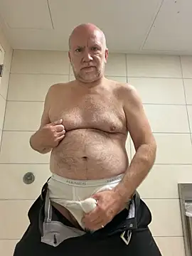 FLSexyGuy online show from 04/23/26, 12:51