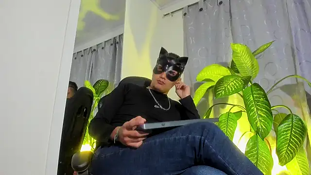 Chris Maddox online show from 01/22/25, 10:40