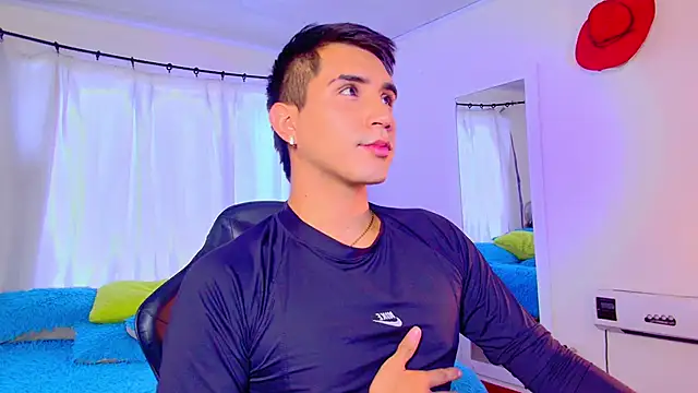 Chris Maddox online show from 12/16/25, 06:46