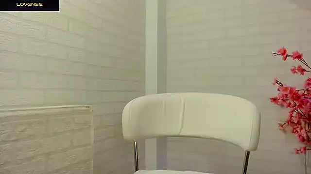 kymberly 008 online show from 11/11/25, 08:31