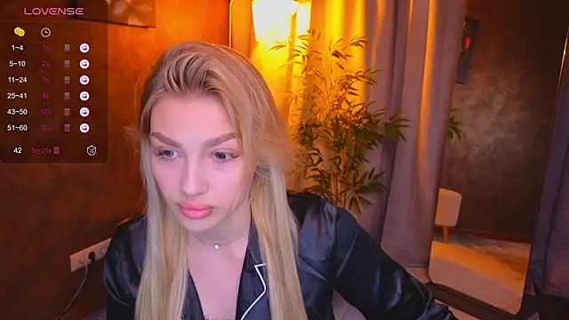 Ella Milla online show from 01/27/25, 08:51