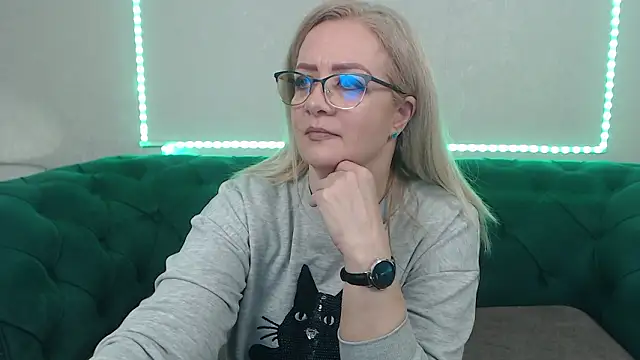 IvanaCharm online show from 03/20/26, 04:28